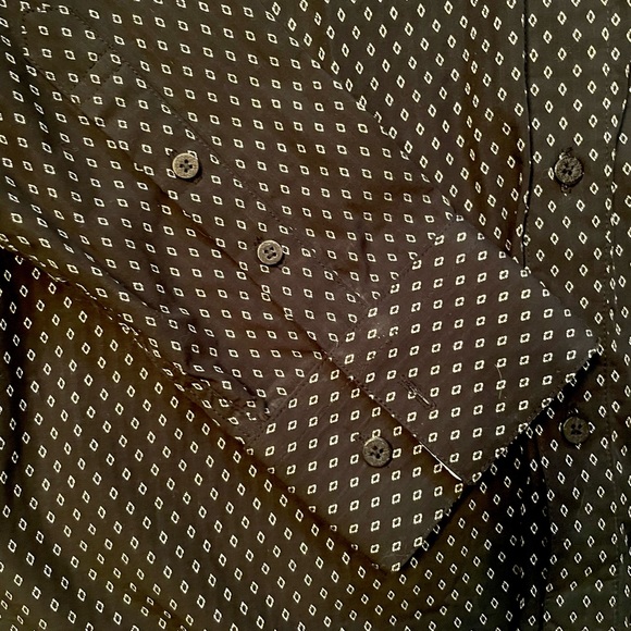 The Laundry Room Howe Men’s Black w/White Detail Long Sleeve Button Dress Shirt - Picture 5 of 13